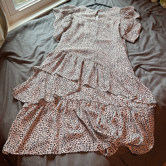 🦇 Who what wear Size small Ruffled animal print dress - Picture 10 of 16